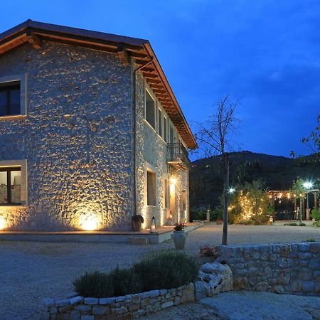Casale Madeccia Guest House Sonnino Exterior foto